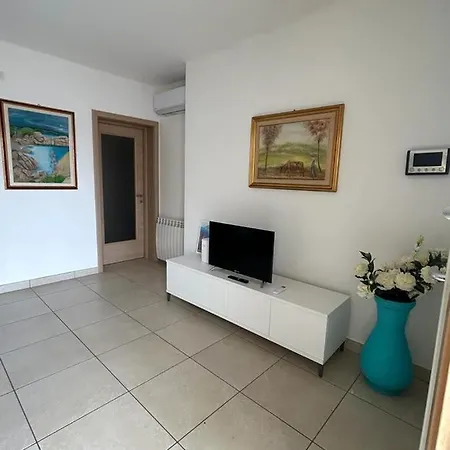 Sunny House Fourteen Guest house *