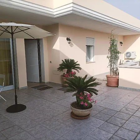 Гостевой дом Sunny House Fourteen 3*